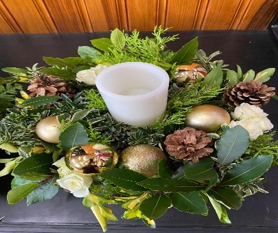 Kerststukjes maken.jpg